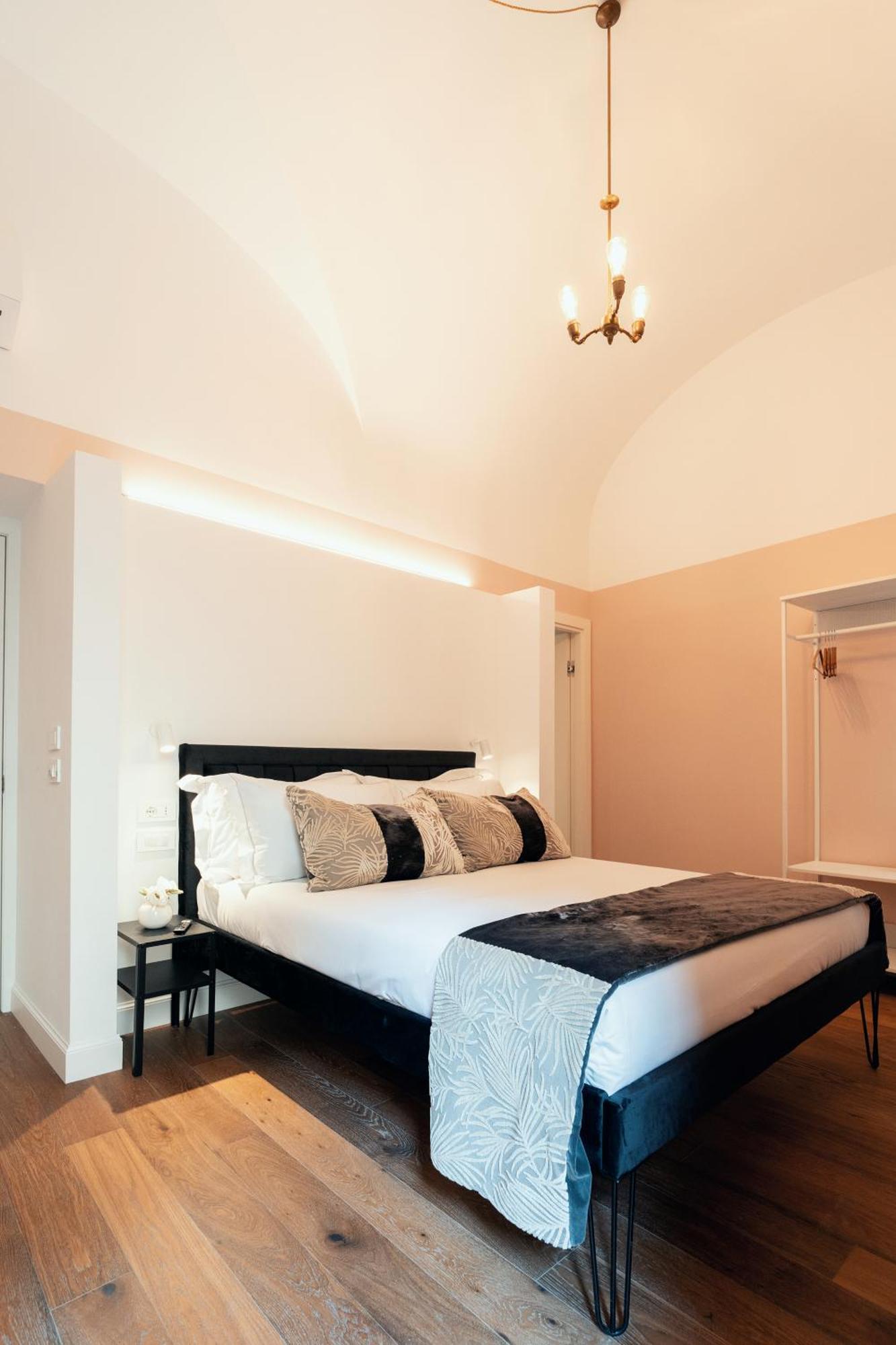 Naman Hotellerie - Monti Rome Buitenkant foto